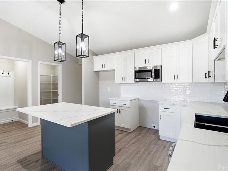 90 Timber Creek Drive, Carlisle, OH 45005 Photo 8