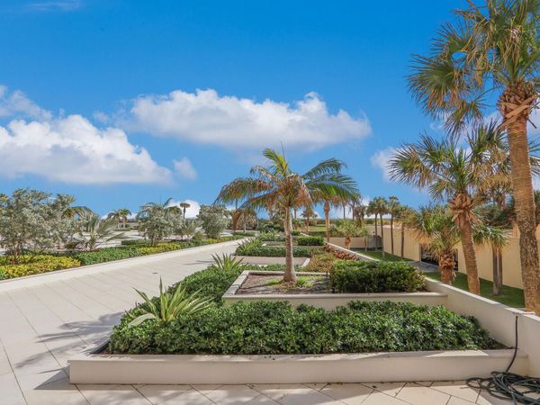 200 Ocean Trail Way, Unit T1, Jupiter, FL 33477