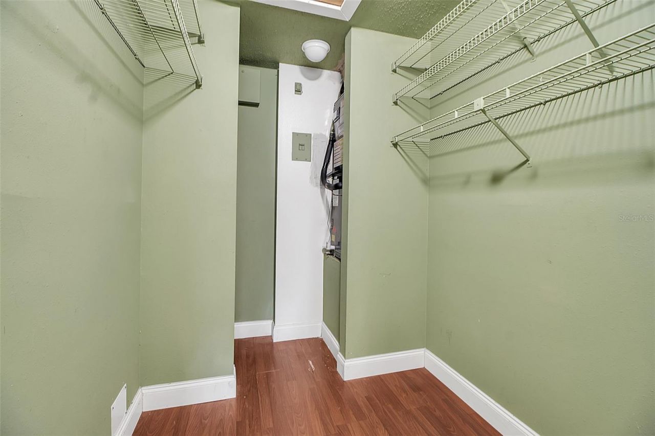 4625 Summerwind Drive, Unit 13, Sarasota, FL 34234 Photo