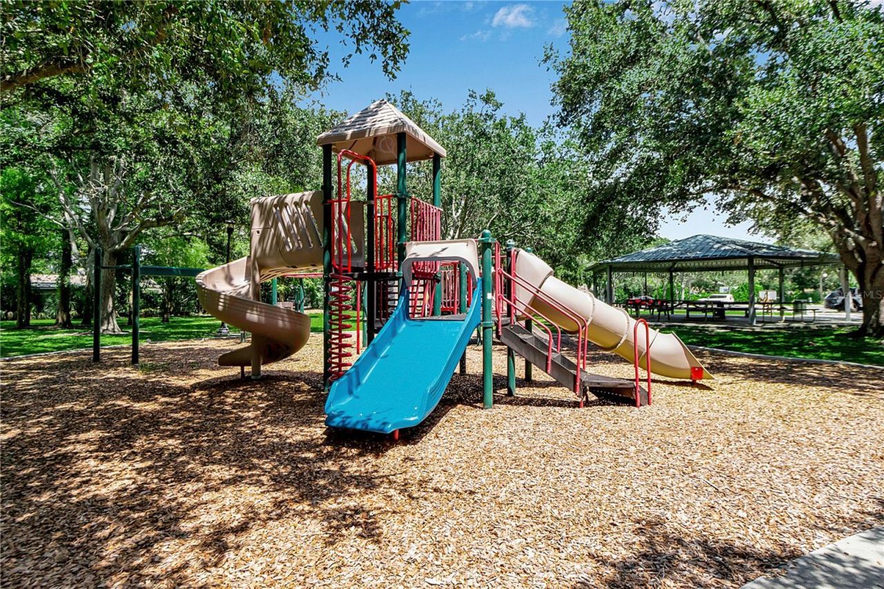 4625 Summerwind Drive, Unit 13, Sarasota, FL 34234 Photo