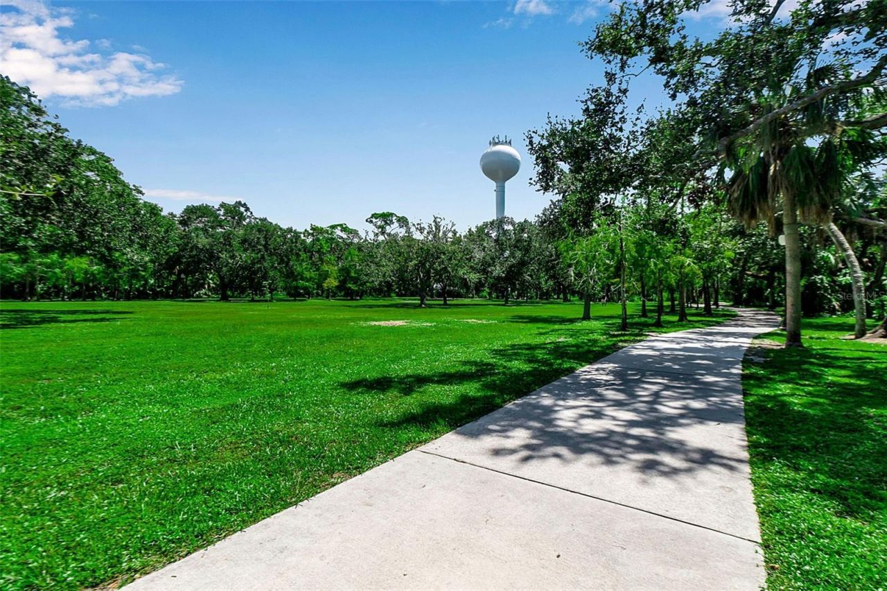 4625 Summerwind Drive, Unit 13, Sarasota, FL 34234 Photo