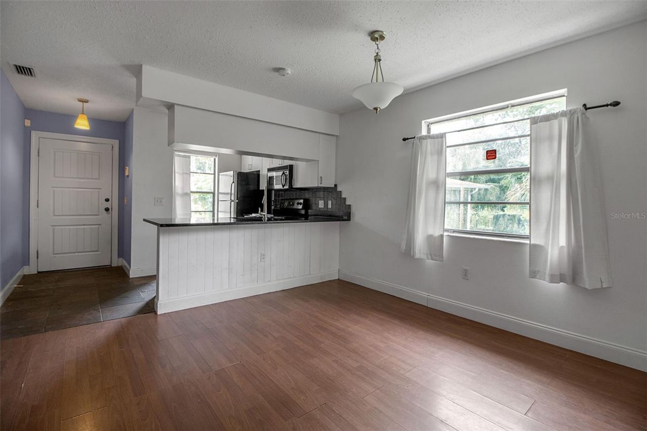 4625 Summerwind Drive, Unit 13, Sarasota, FL 34234 Photo