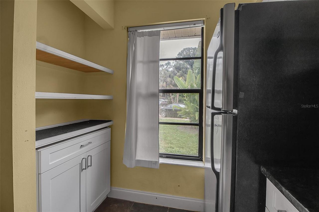 4625 Summerwind Drive, Unit 13, Sarasota, FL 34234 Photo