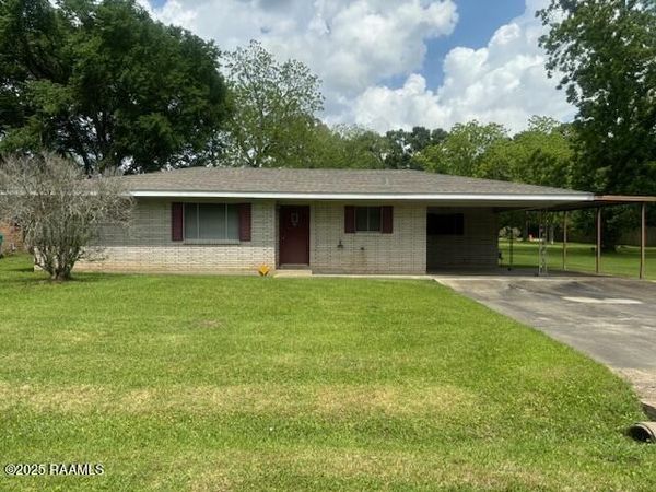 2233 Woodland Drive, Opelousas, LA 70570