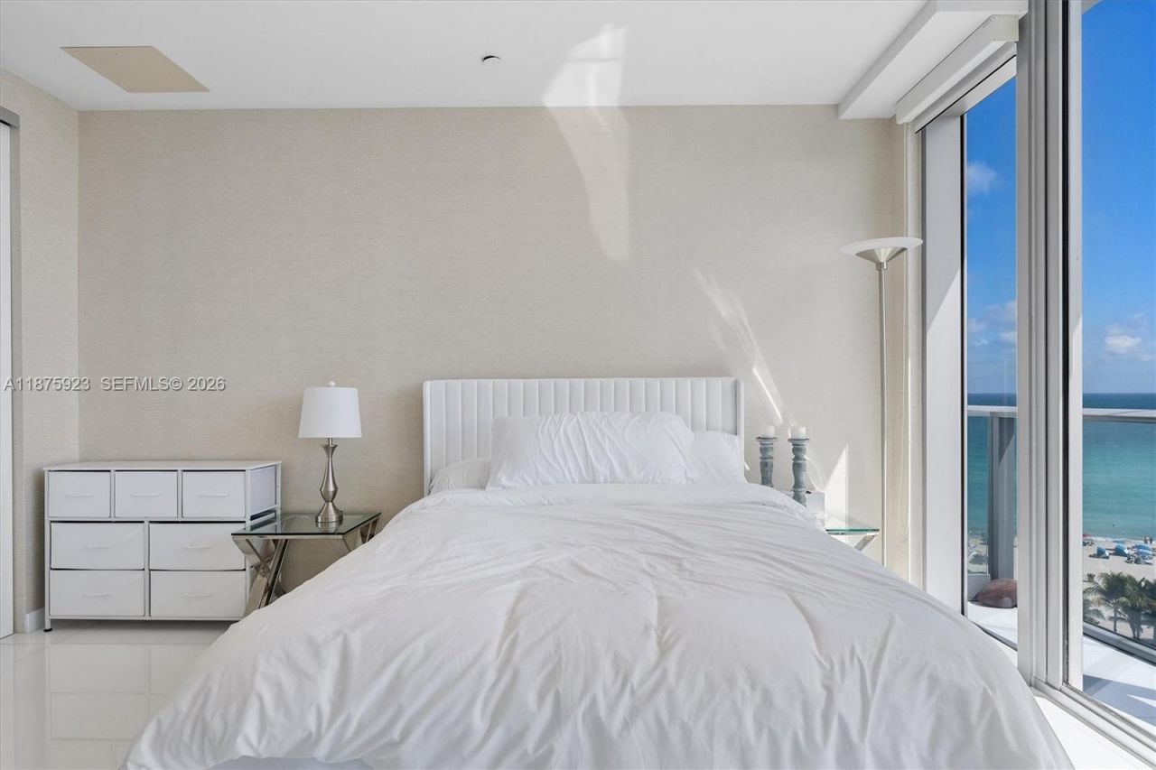 17475 Collins Ave, Unit 503, Sunny Isles Beach, FL 33160 Photo