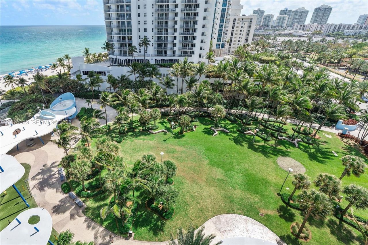 17475 Collins Ave, Unit 503, Sunny Isles Beach, FL 33160 Photo