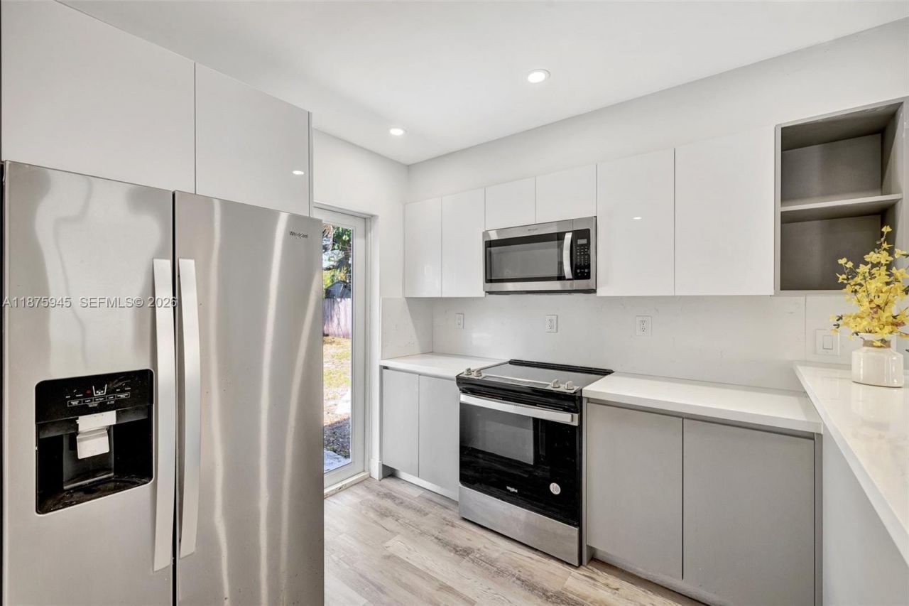 843 SW 20th St, Fort Lauderdale, FL 33315 Photo