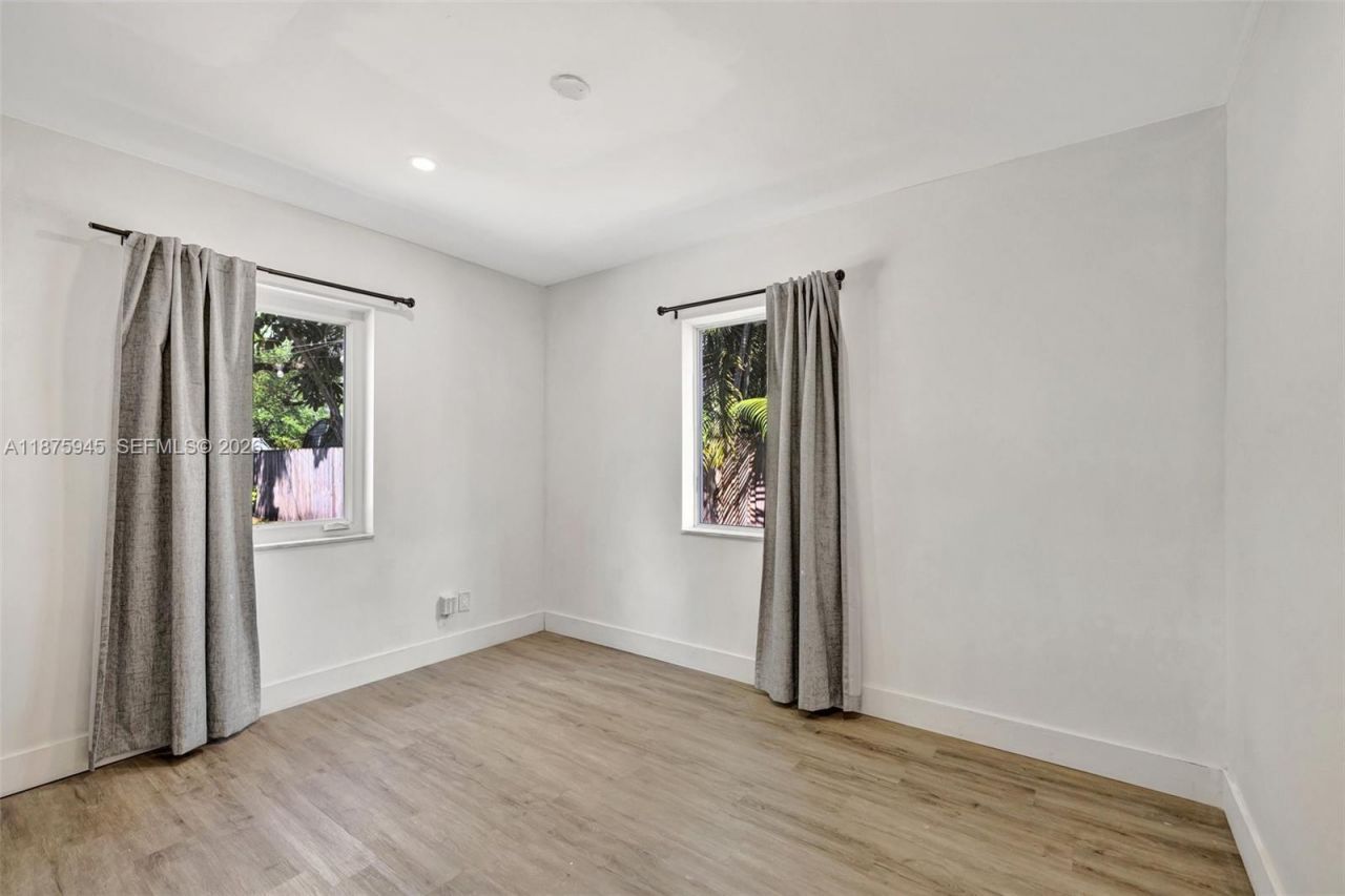 843 SW 20th St, Fort Lauderdale, FL 33315 Photo