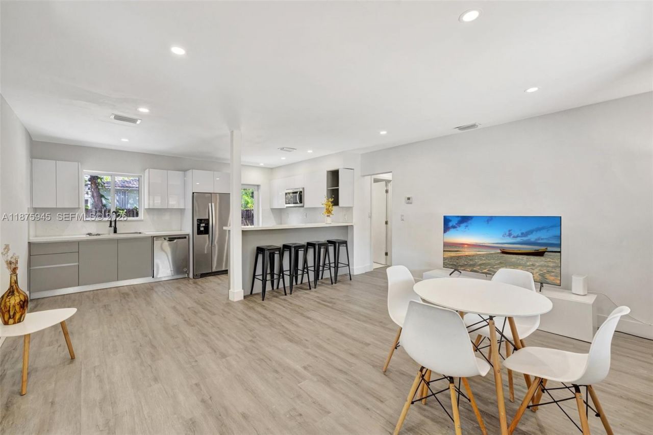 843 SW 20th St, Fort Lauderdale, FL 33315 Photo