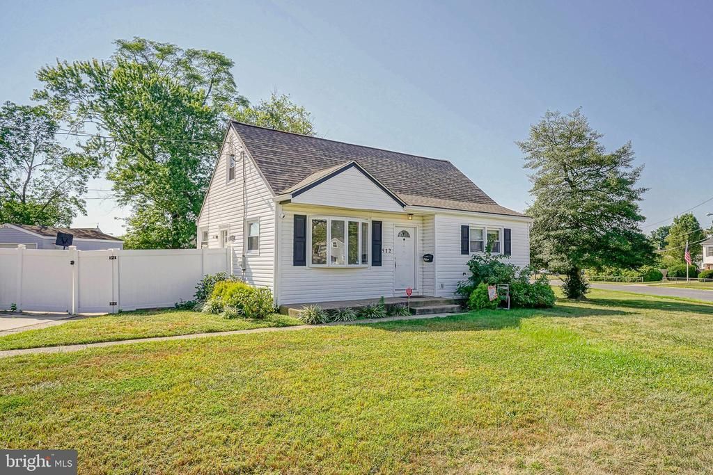 512 E Church Street, Blackwood, NJ 08012 Main Photo