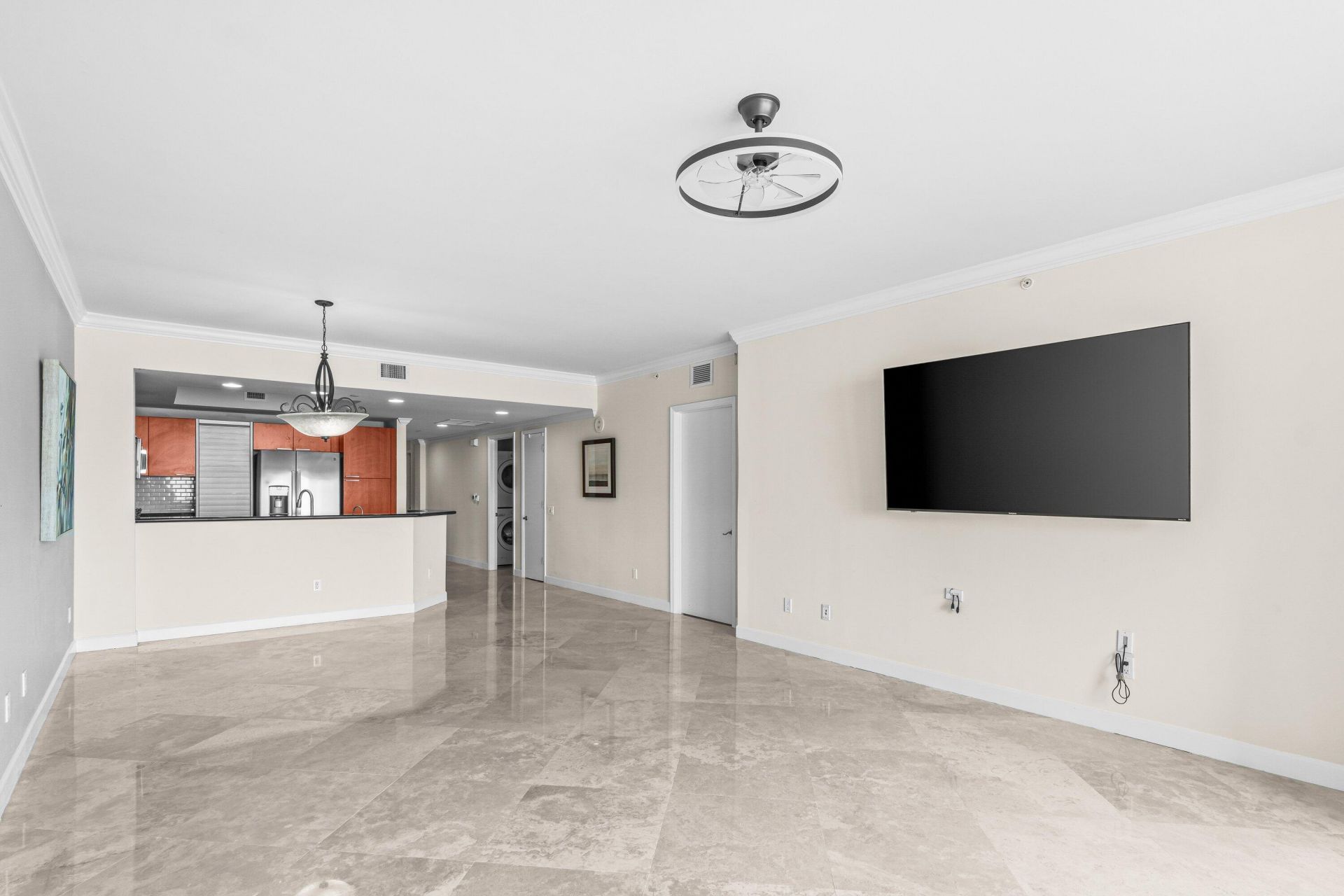 2650 Lake Shore Drive, Unit 703, Riviera Beach, FL 33404 Photo