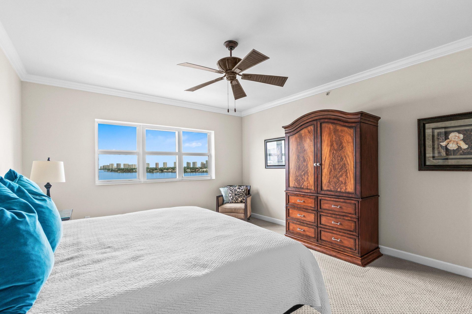 2650 Lake Shore Drive, Unit 703, Riviera Beach, FL 33404 Photo