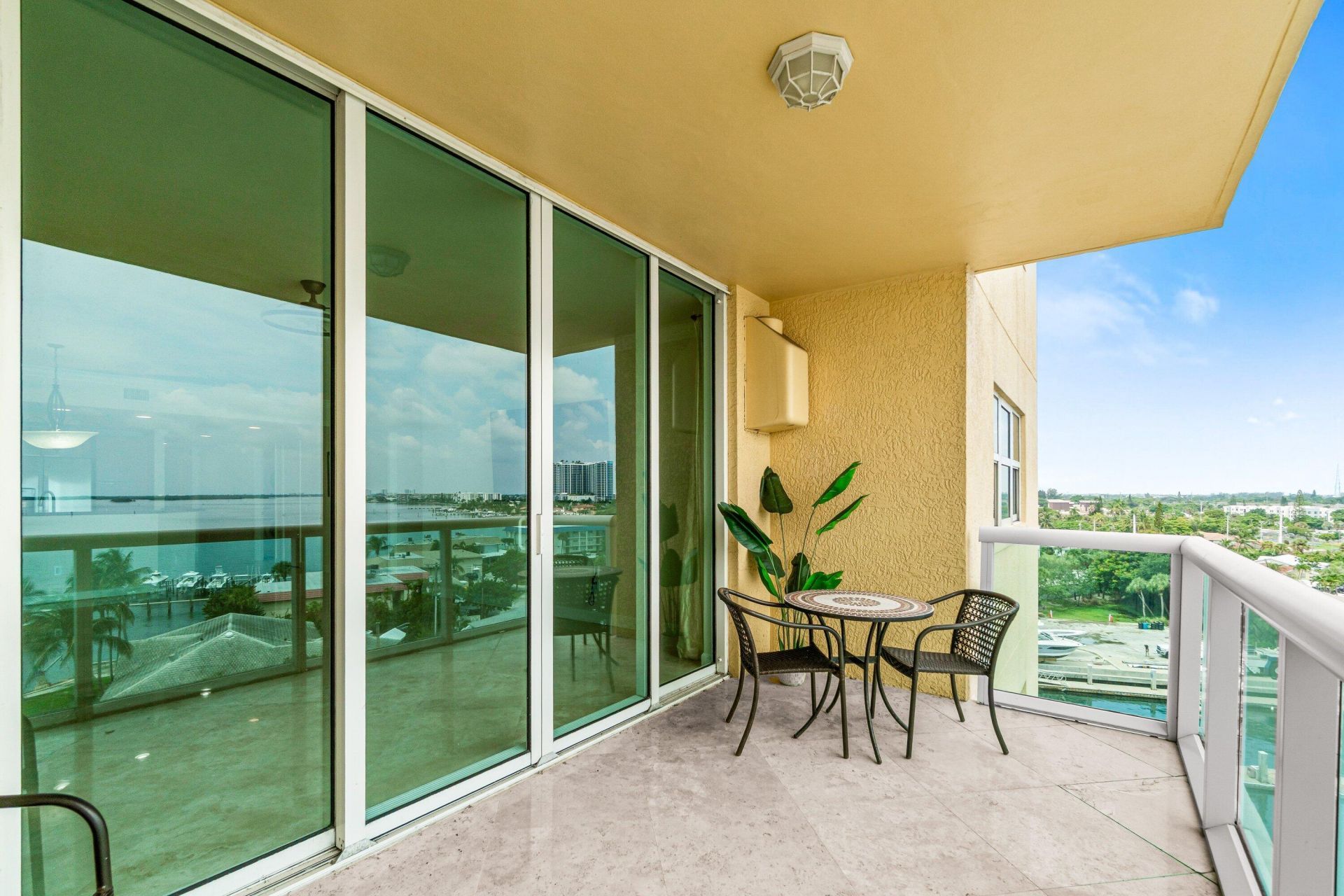 2650 Lake Shore Drive, Unit 703, Riviera Beach, FL 33404 Photo