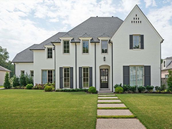 9143 CHEATHAM LN W, Germantown, TN 38138