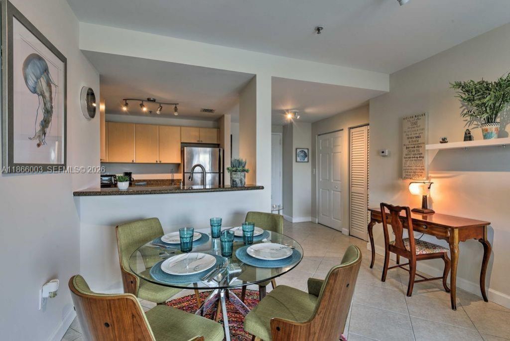 2280 SW 32nd Ave, Unit 509, Miami, FL 33145 Photo