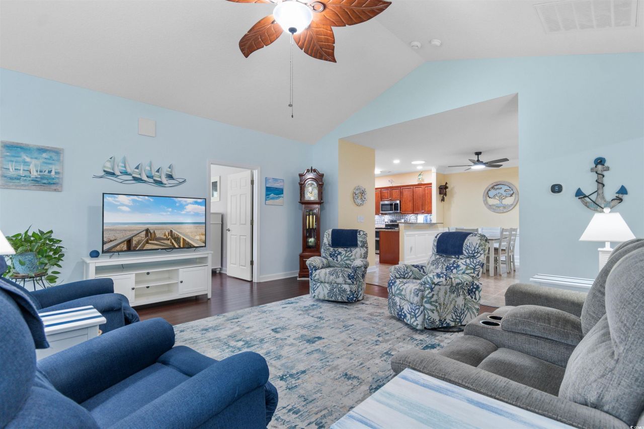 184 Rose Water Loop Photo 5