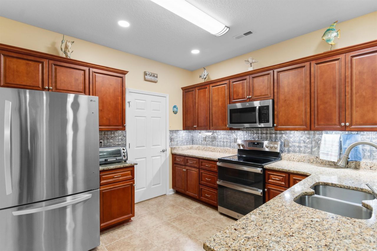 184 Rose Water Loop Photo 8