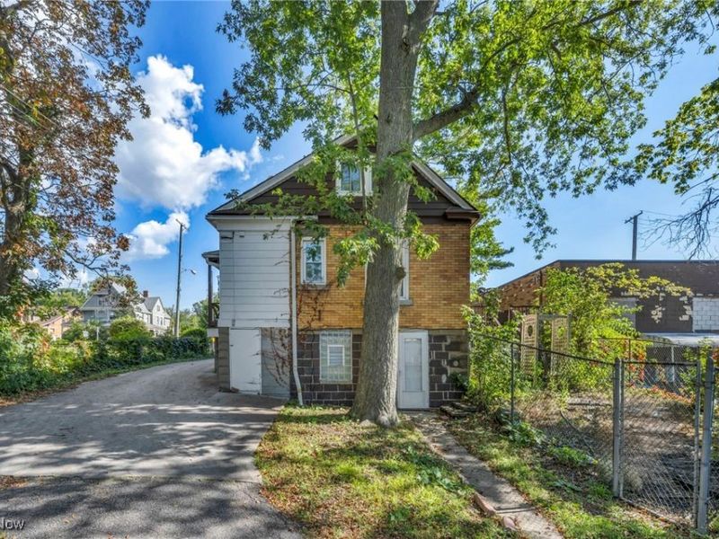 772 Broadway Avenue, Bedford, OH 44146 Photo 6