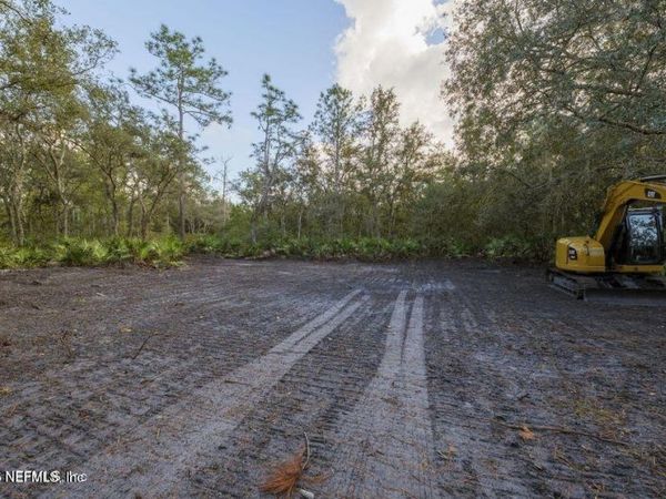 201 MOCKING BIRD Road, Satsuma, FL 32189