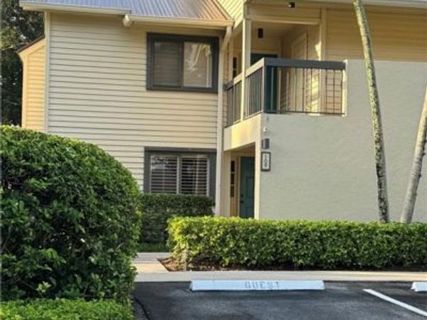 5172 SE Club Way, Unit 109, Stuart, FL 34997