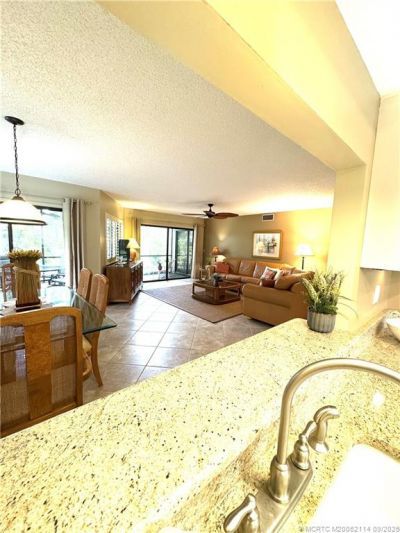 5172 SE Club Way, Unit 109, Stuart, FL 34997 Photo
