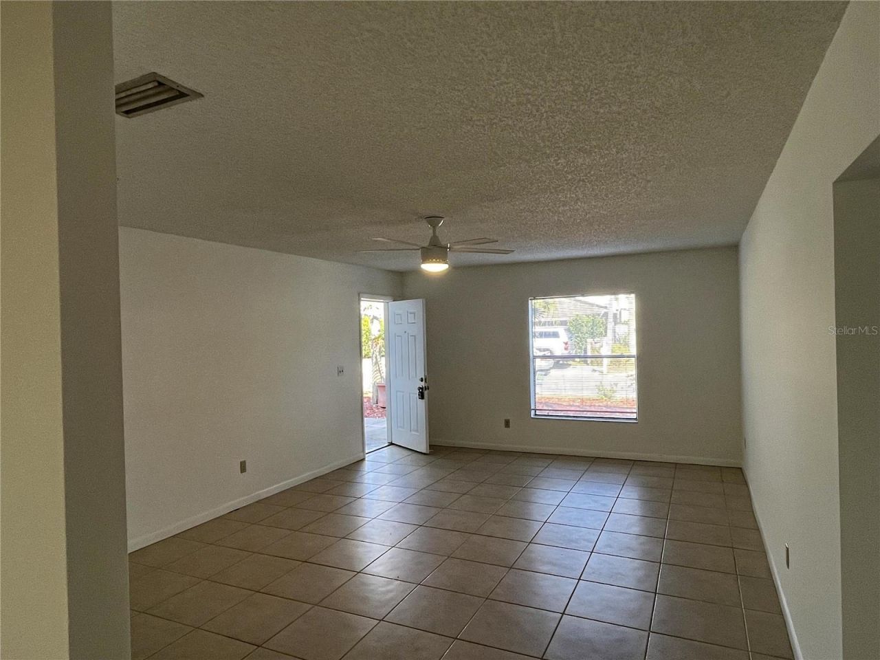 813 Hope Avenue, Unit 811, New Smyrna Beach, FL 32169 Photo