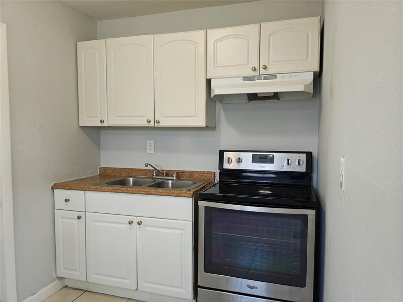 407 NW 13th Ave, Boynton Beach, FL 33435 Photo