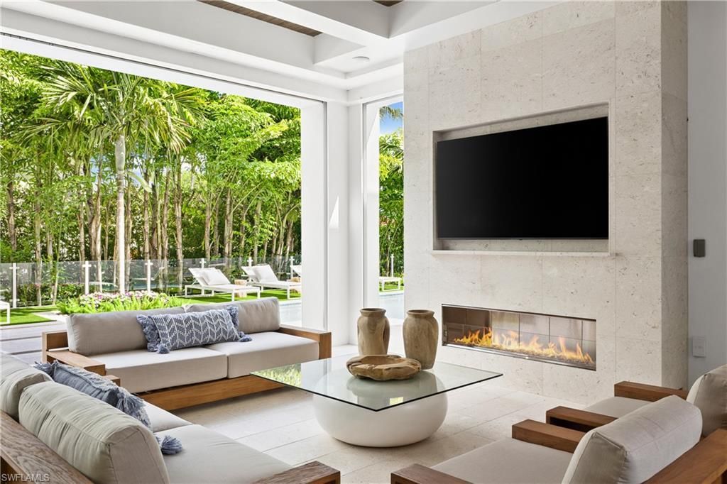 2131 Marina Dr, Naples, FL 34102 Photo