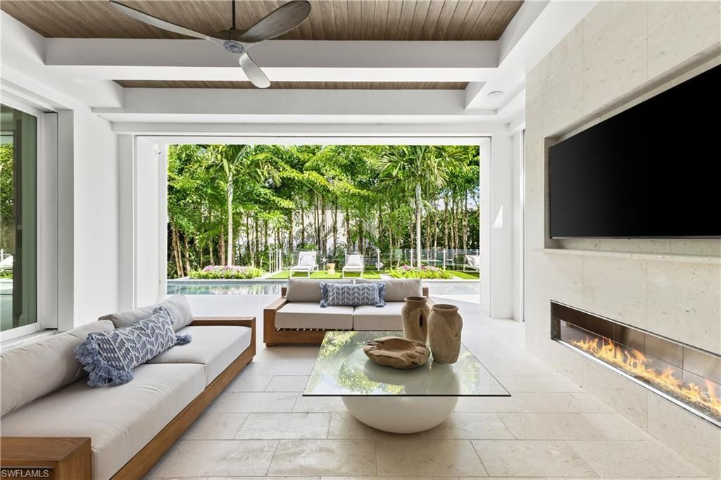 2131 Marina Dr, Naples, FL 34102 Photo