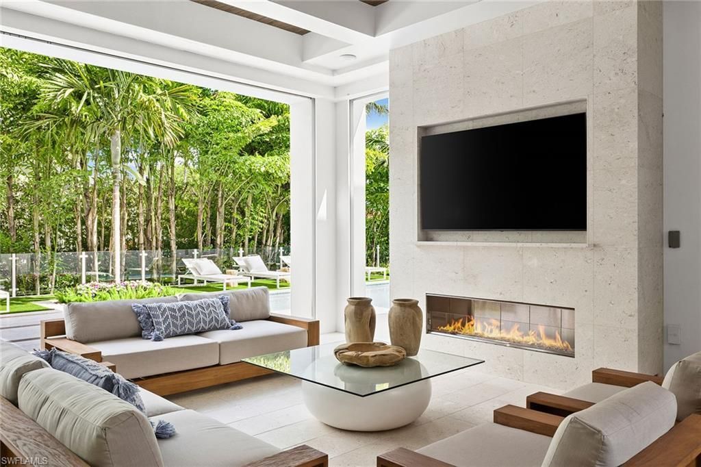 2131 Marina Dr, Naples, FL 34102 Photo