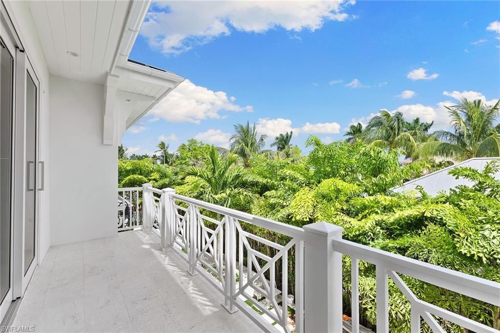 2131 Marina Dr, Naples, FL 34102 Photo