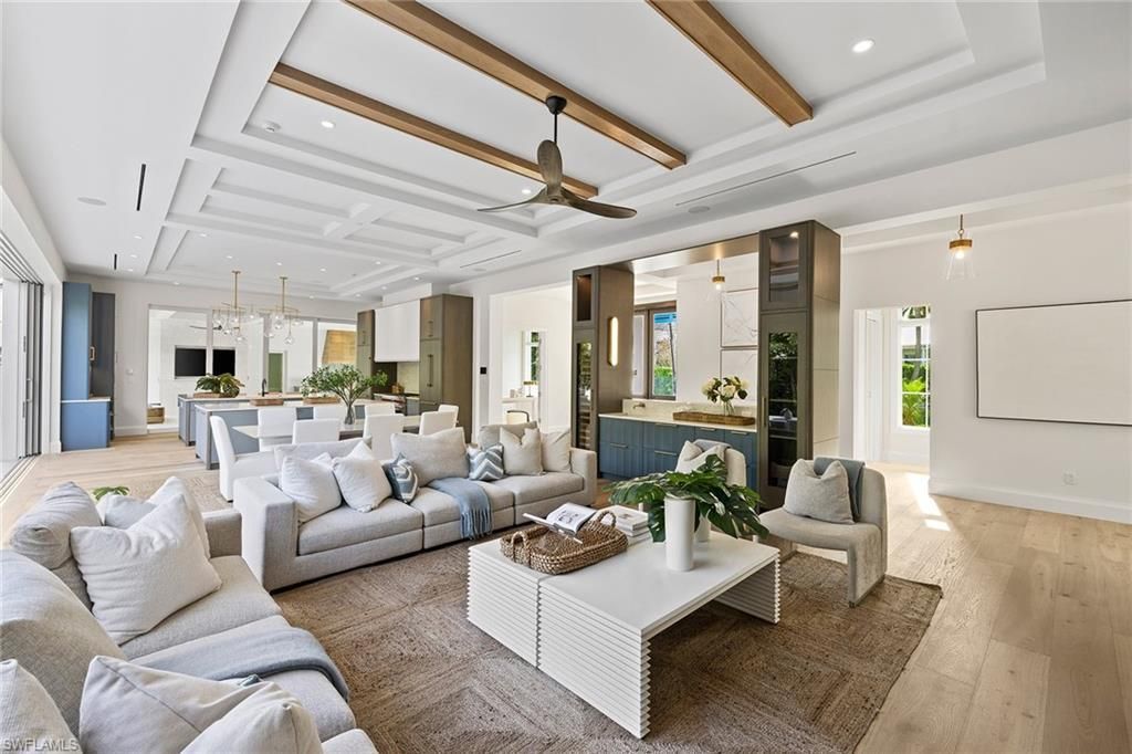 2131 Marina Dr, Naples, FL 34102 Photo
