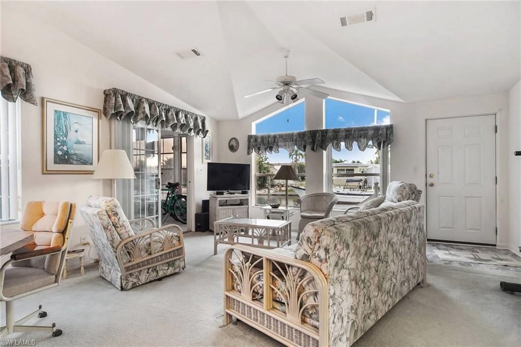 3952 Blueberry Ln, Saint James City, FL 33956 Photo