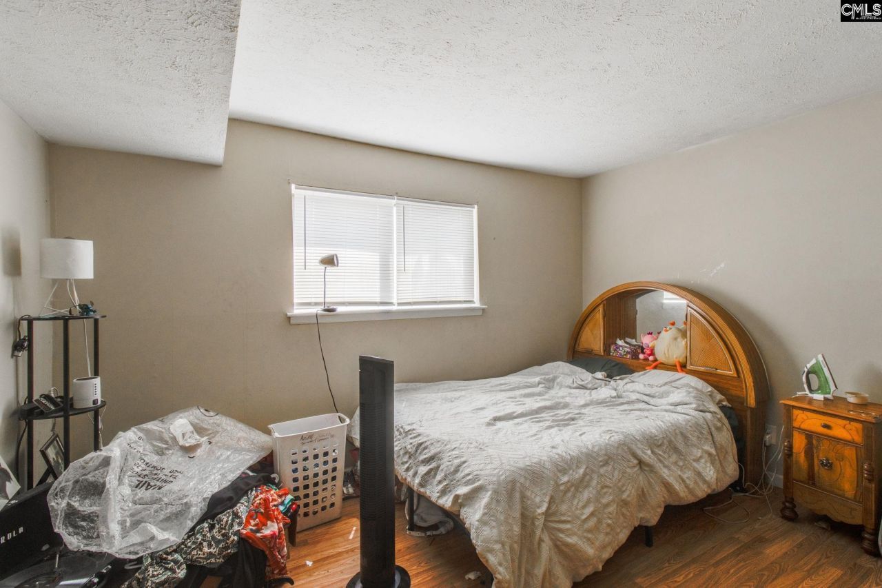 1204 Old Manor Road Photo 11