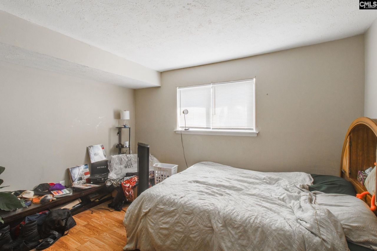 1204 Old Manor Road Photo 12