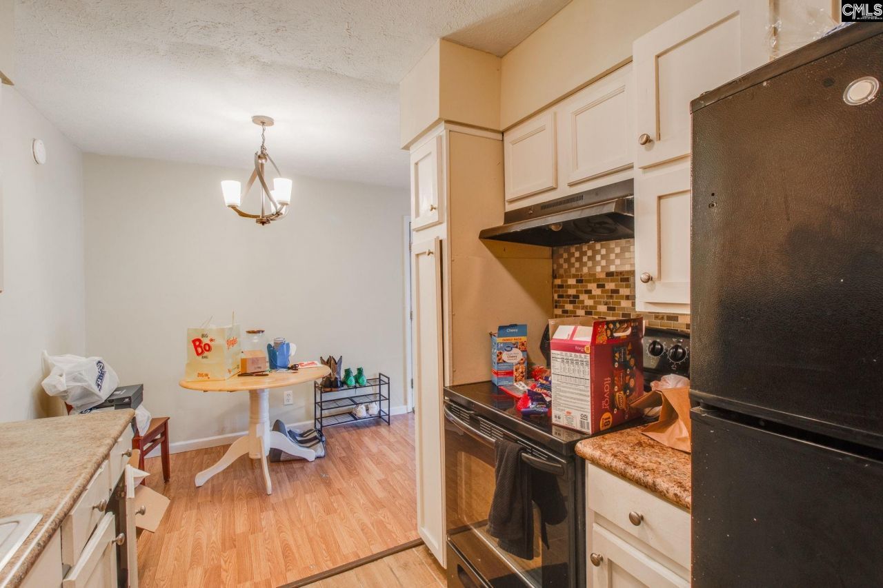 1204 Old Manor Road Photo 8