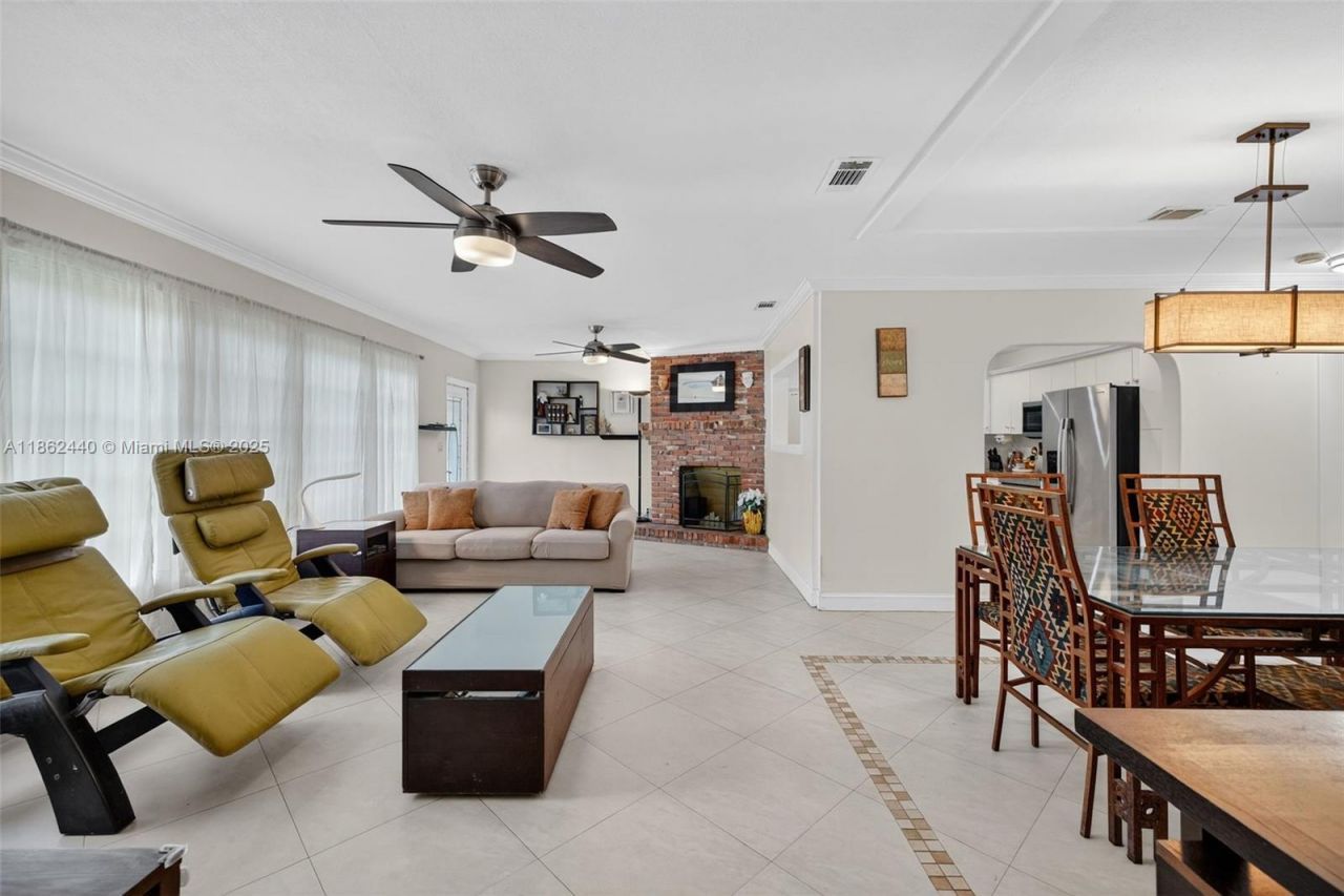 5240 Redwood Ct, Plantation, FL 33317 Photo