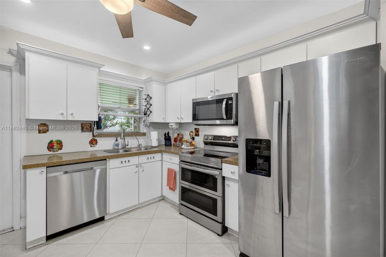 5240 Redwood Ct, Plantation, FL 33317 Photo