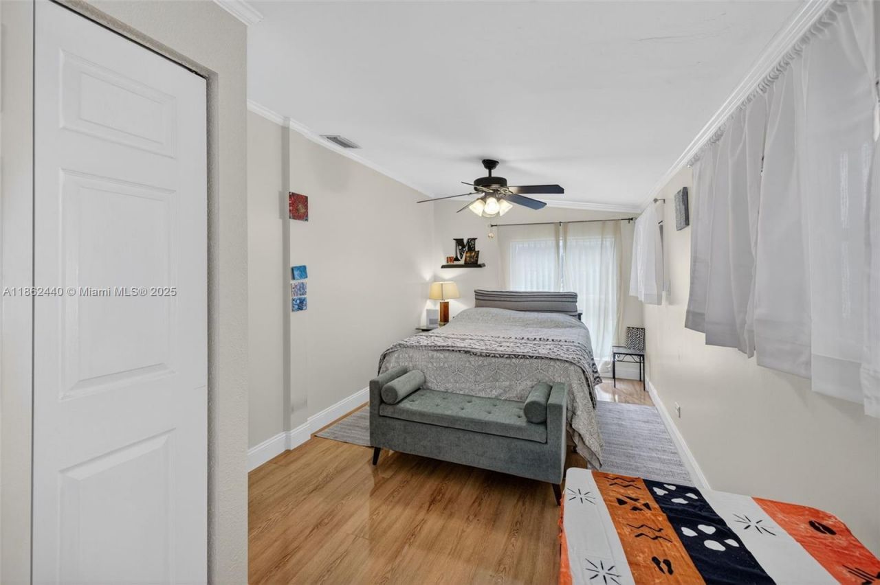 5240 Redwood Ct, Plantation, FL 33317 Photo