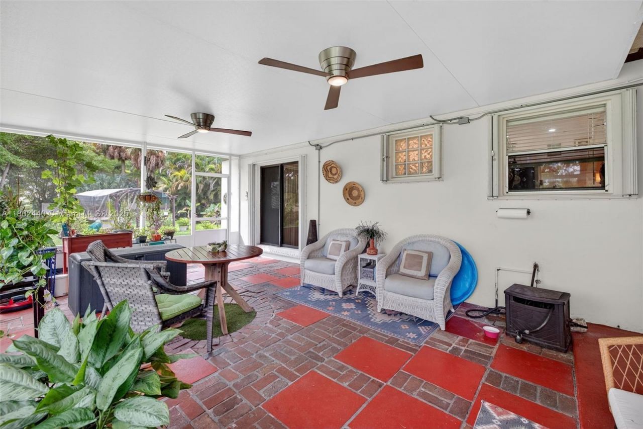 5240 Redwood Ct, Plantation, FL 33317 Photo