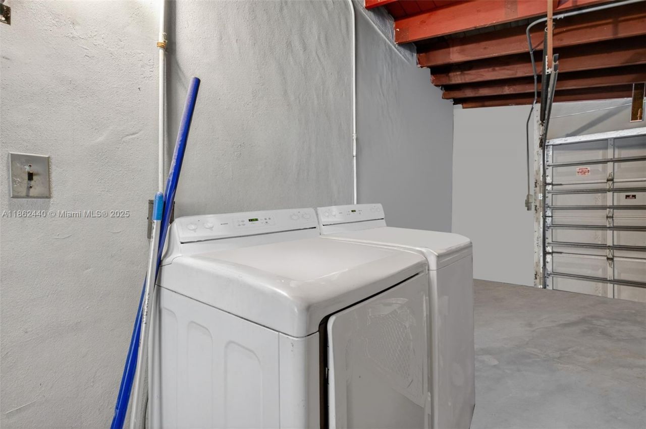 5240 Redwood Ct, Plantation, FL 33317 Photo