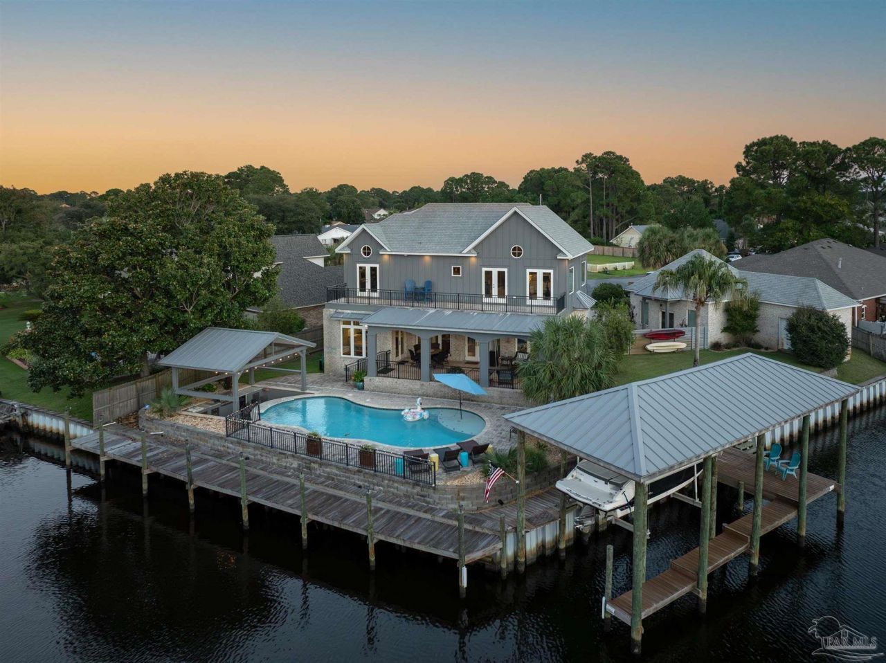 1639 Llani Ln Gulf Breeze, FL 32563