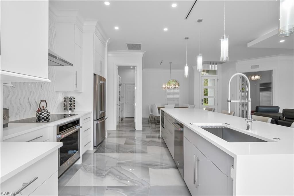 8967 Lely Island Cir, Naples, FL 34113 Photo