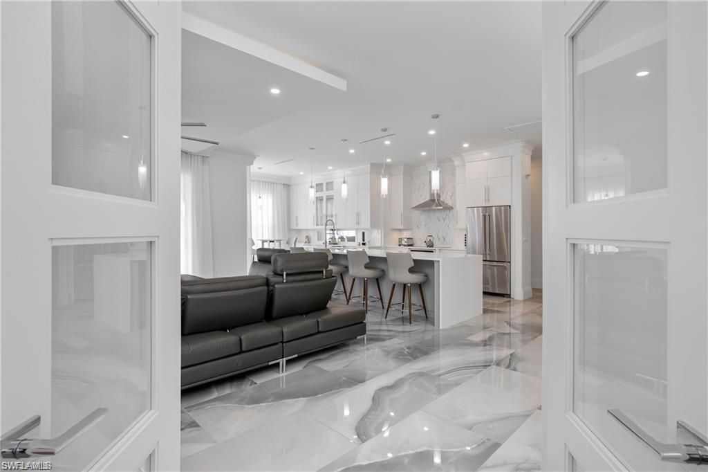 8967 Lely Island Cir, Naples, FL 34113 Photo