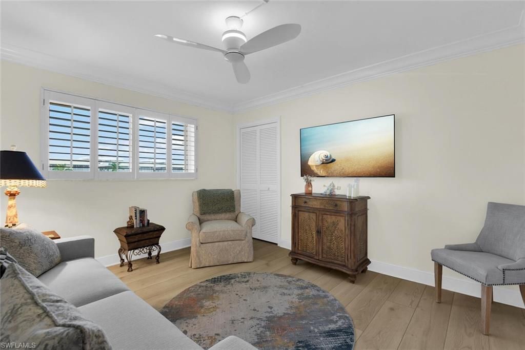 222 Harbour Dr, Unit 403, Naples, FL 34103 Photo