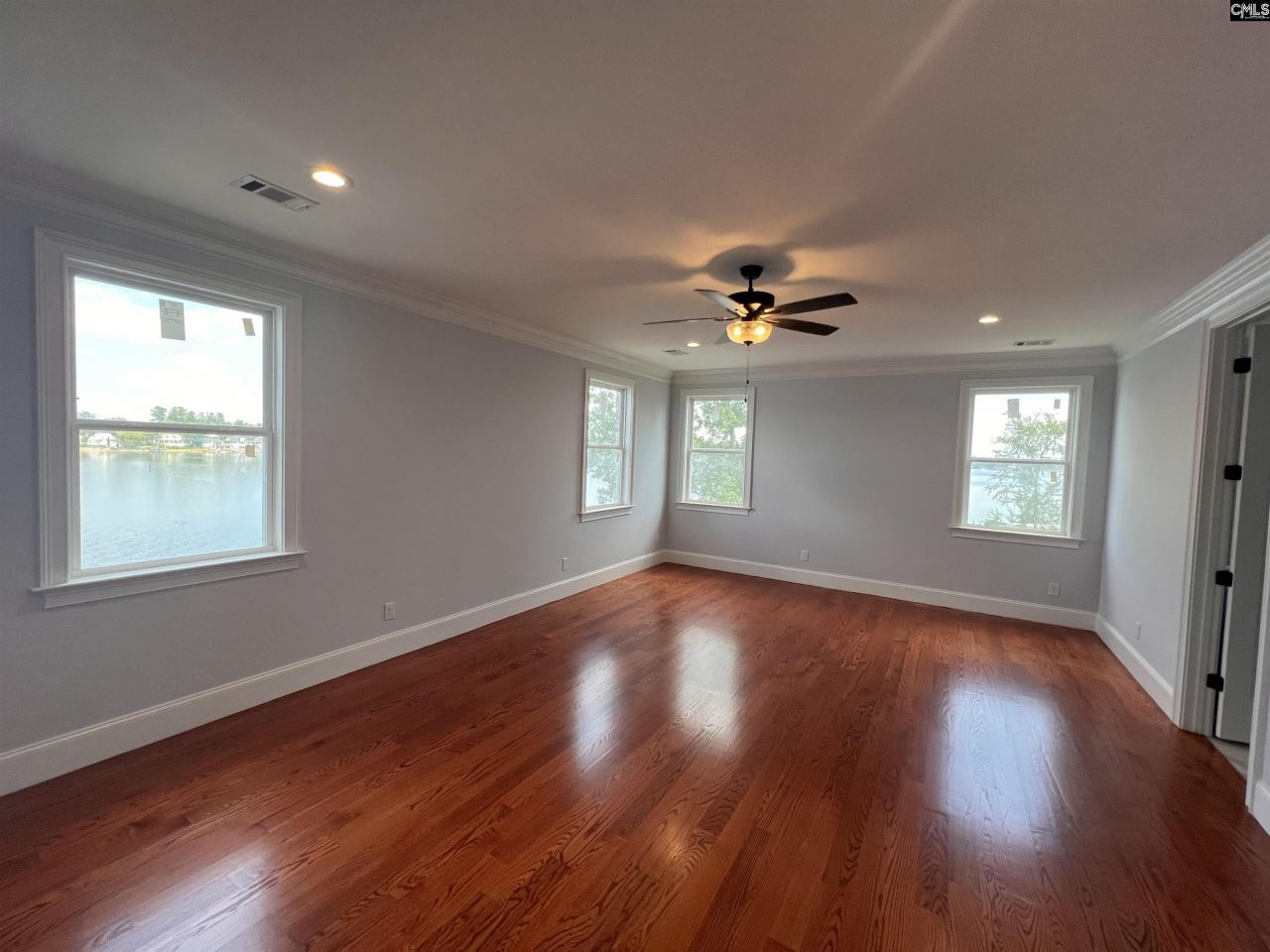 1125 Lookout Point Photo 13