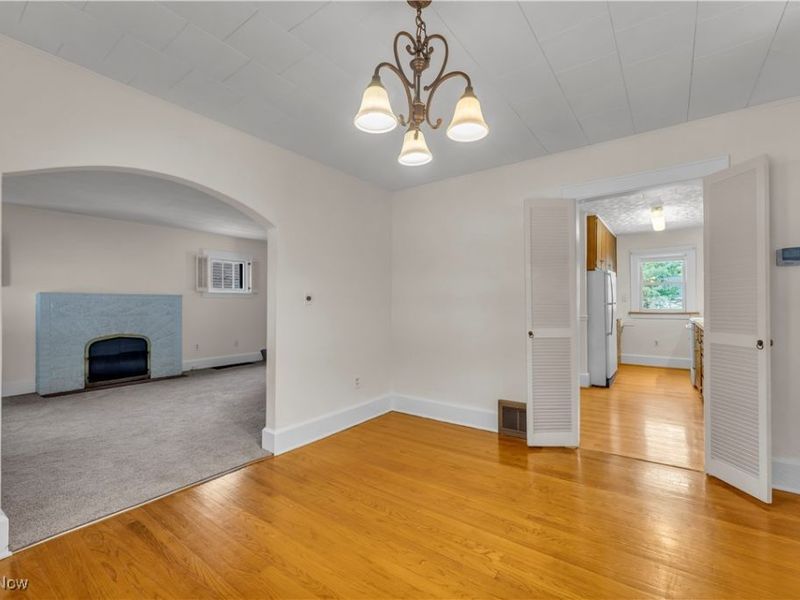 481 Letchworth Drive, Akron, OH 44303 Photo 17