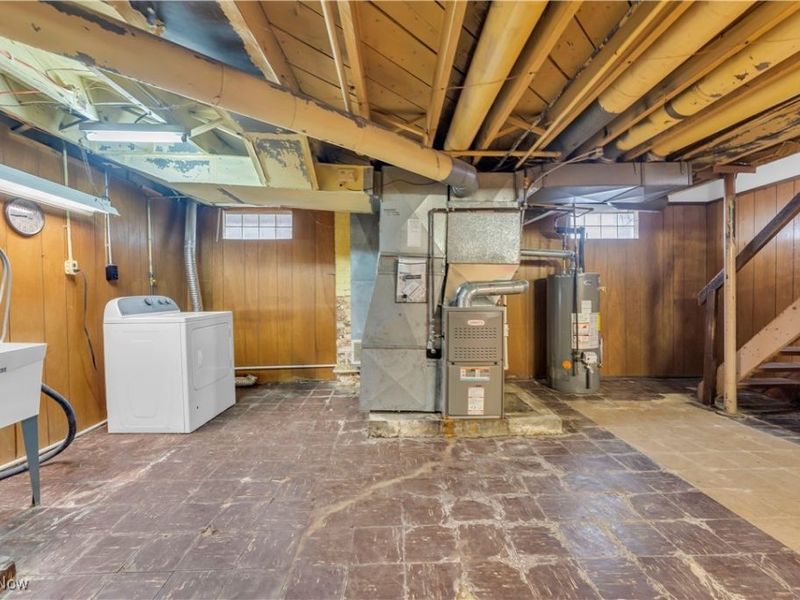 481 Letchworth Drive, Akron, OH 44303 Photo 30