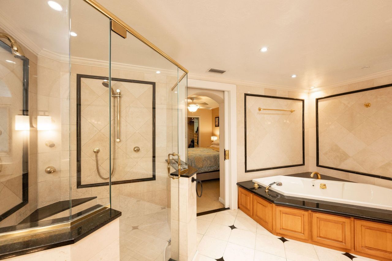 3206 Riviera Drive, Key West, FL 33040 Photo