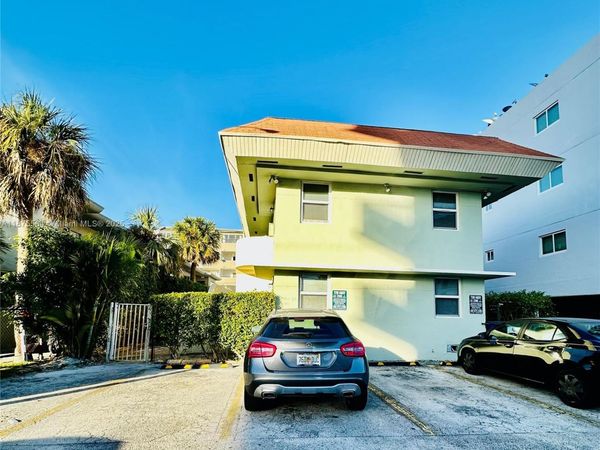 2021 Bay Dr, Unit 3, Miami Beach, FL 33141